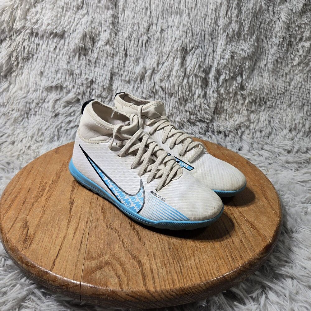 Nike Zoom Soccer Football Shoe Superfly 9 Academy Kid 2.5Y White Blue Youth Shoe